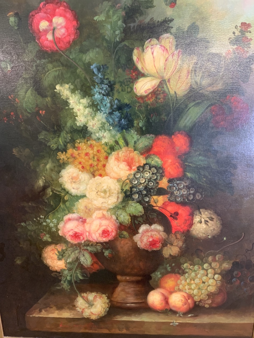 A very large floral oil on canvas signed L.Martin lower left. In good quality modern gilt frame. W: - Image 2 of 7