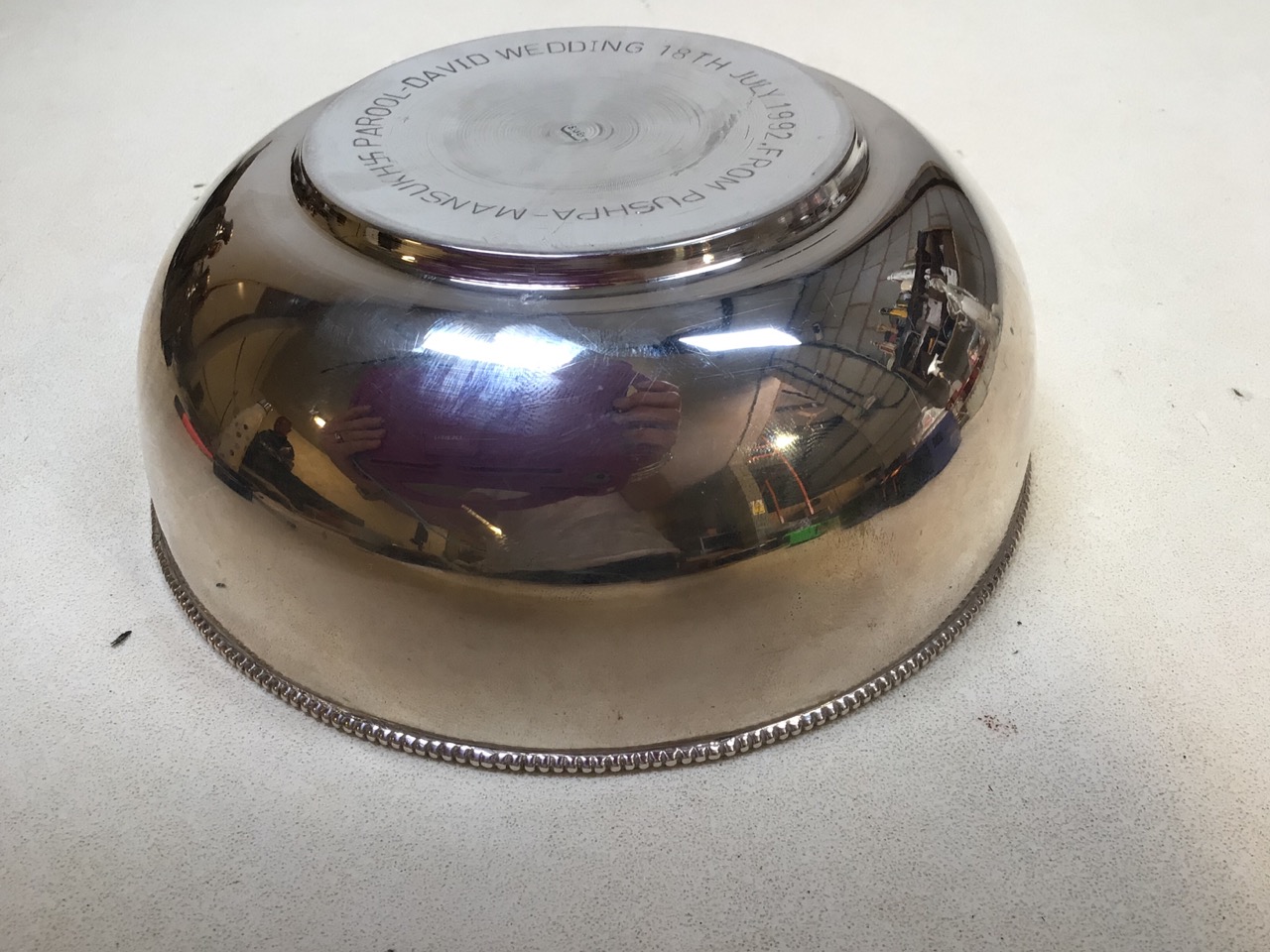 A white metal bowl stamped silver to base. Weight 209 gm W:17.5cm x H:7cm - Image 3 of 5