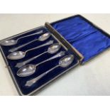 Silver hall marked spoons. 80 grams.