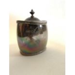 Silver hallmarked lidded pot. Weight 206gm W:8.5cm x H:11cm