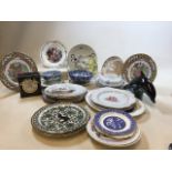 A quantity of decorative plates including Royal Albert, Royal Worcester, Oriental, Wedgwood and