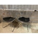 A pair of Harry Bertoia style vintage chrome wire chairs. Seat height H:42cm