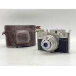 1950s Italian Bencini Koroll 24 120 film camera. Half-frame exposure (24 shots per 12 frames).