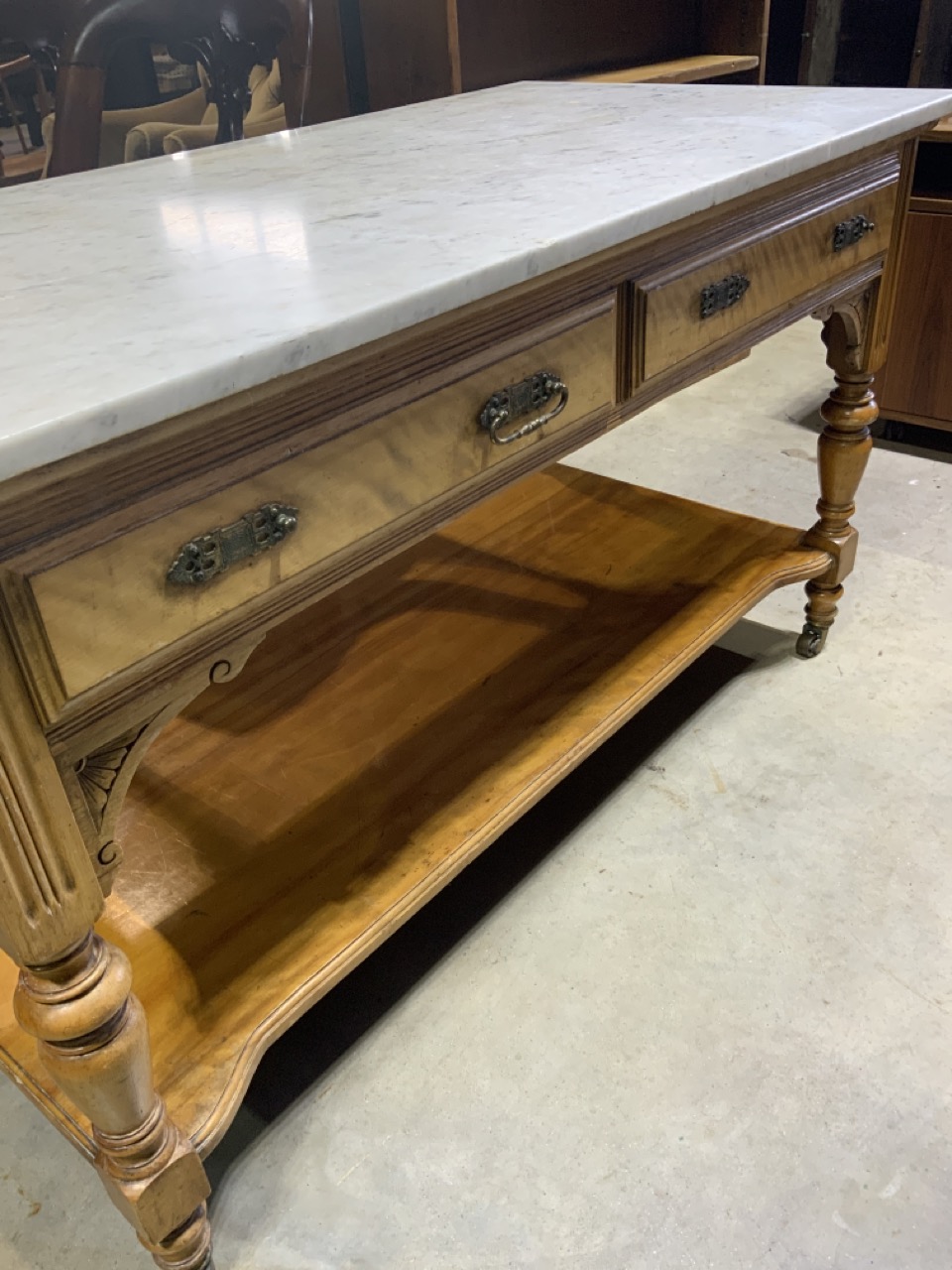 A satin wood marble topped wash stand stamped John Taylor and sons Edinburgh. with two drawers (a.f) - Bild 3 aus 4