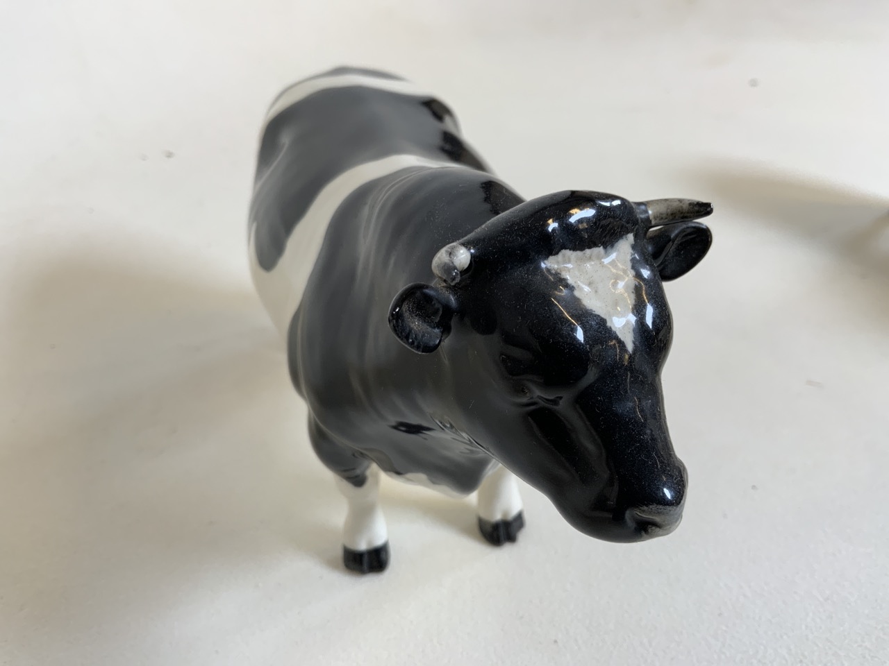 Beswick Cattle family group of bull, Cow and 2 calfs. A Champion Coddington Hilt Bar bull marked - Bild 4 aus 13