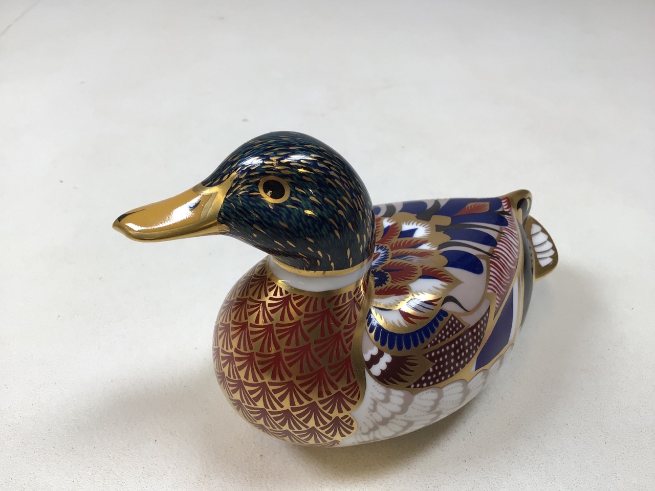 Royal Crown Derby paperweights of birds, includes three ducks and two birds. With silver and gold - Bild 6 aus 13