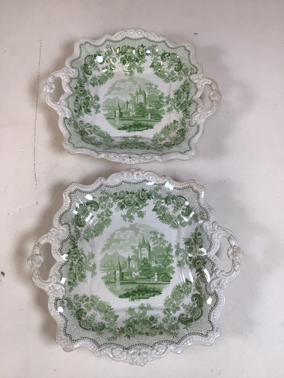 Pomerania green and white china by John Ridgway circa 1835. Comprising 15 plates 23cm, 5 assorted - Bild 7 aus 13