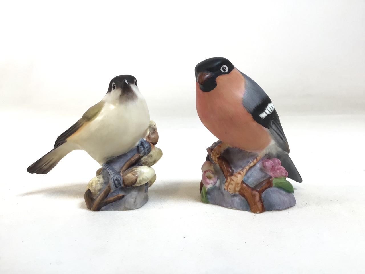 8 ceramic bird figures, from Royal Worcester, Goebel of West Germany and Beswick. Bullfinch, Great - Bild 6 aus 9