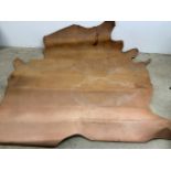 A full size leather cow hide. W:200cm x H:200cm