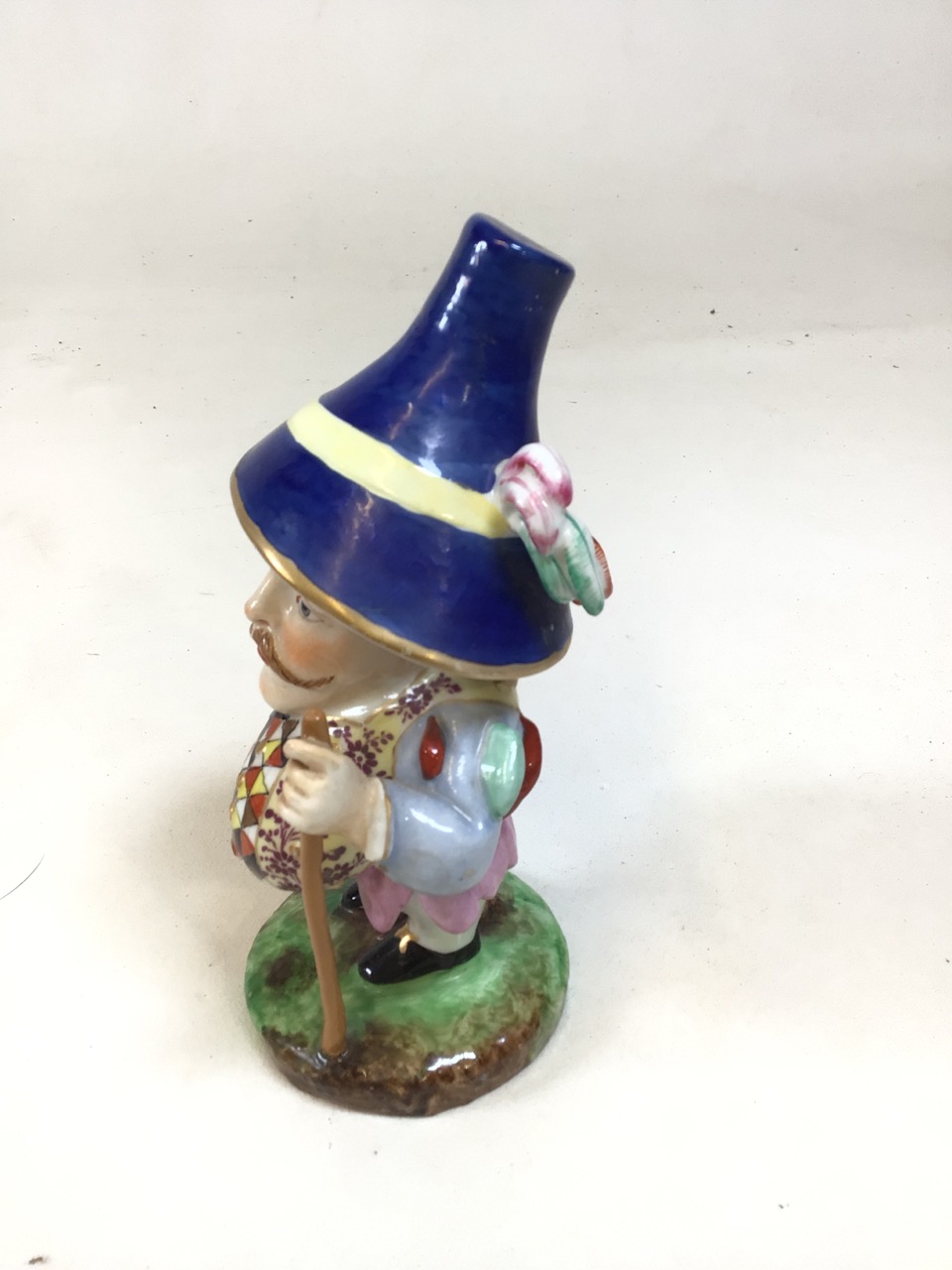 A Royal Crown Derby Pot Belly Dwarf with blue hat and harlequin and flower pattern vest. Circa - Bild 2 aus 6