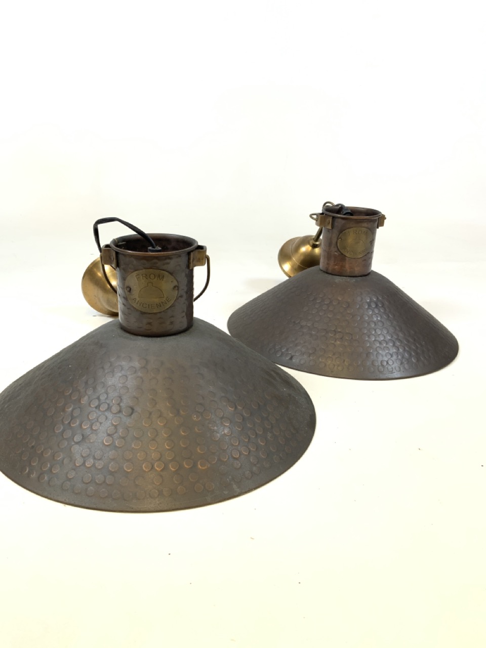 A pair of copper ceiling lights, marked from Ancienne. W:35cm x D:35cm drop of 45cm and 62cm. - Bild 2 aus 4