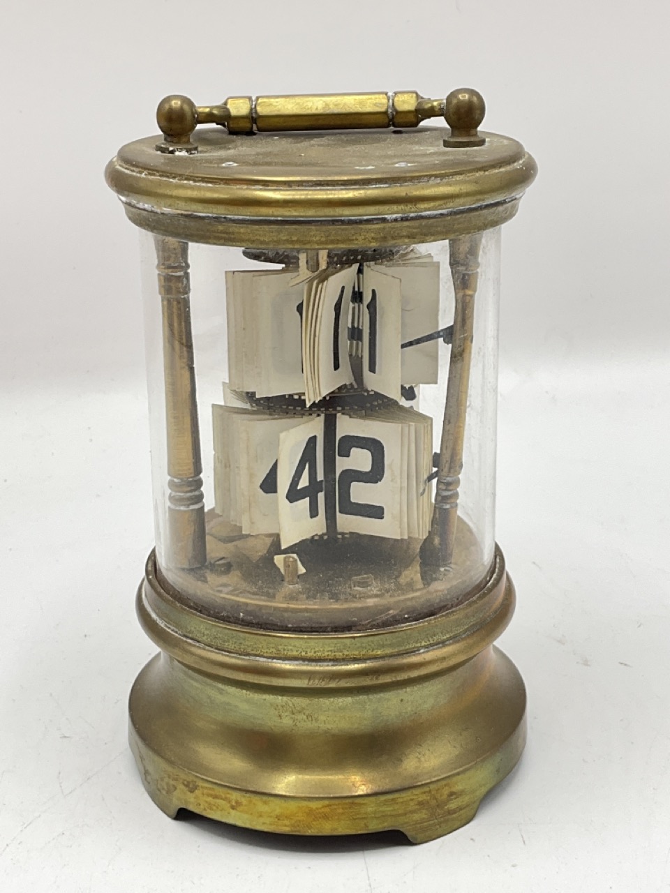 Late 19th century ticket or flip-dial clock. AF condition, the case and mechanism not secured. Brass - Bild 2 aus 9