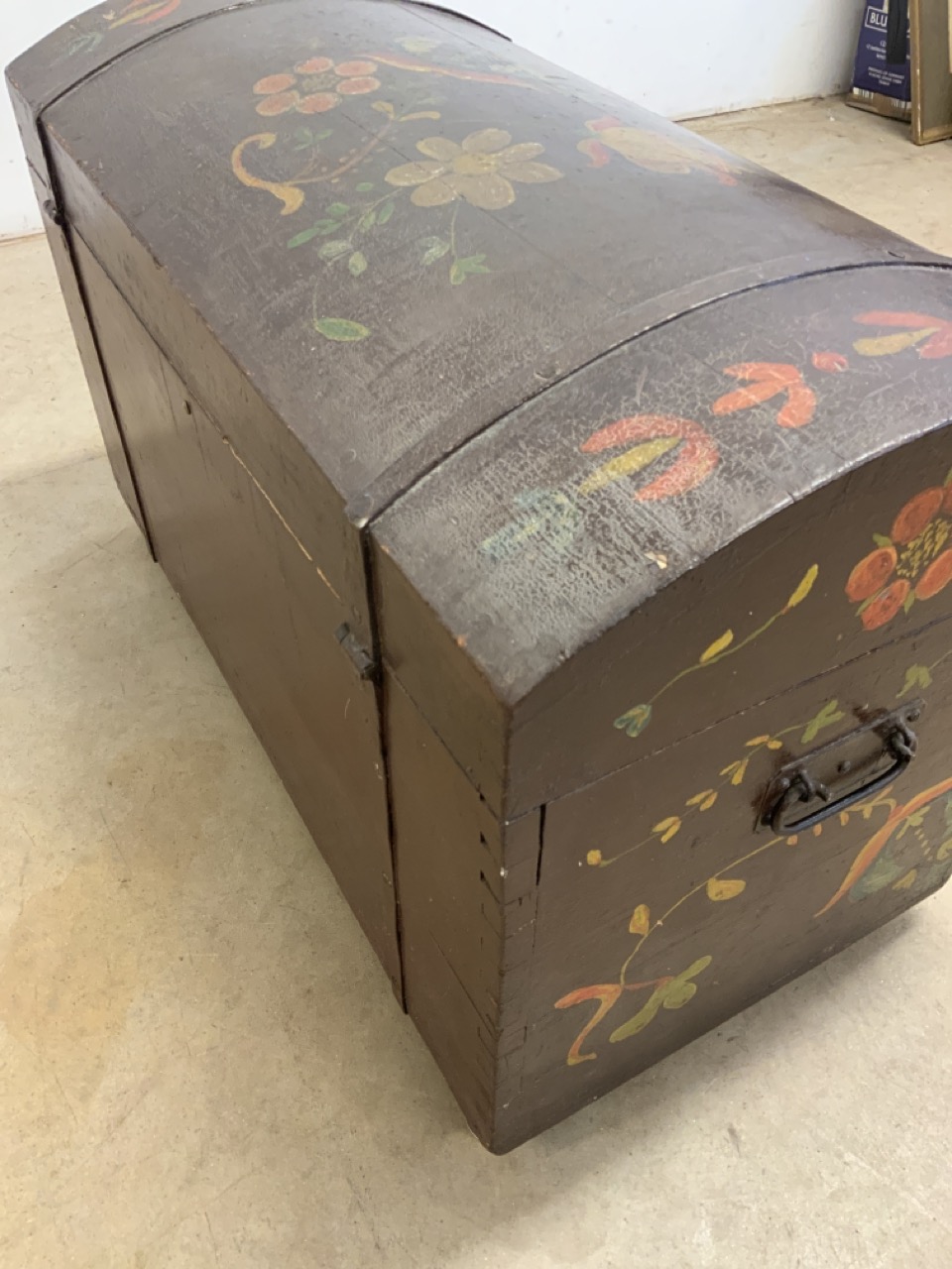 A Dome topped handpainted trunk dated 1894, naively painted with metal handles to the sides. W: - Image 6 of 7