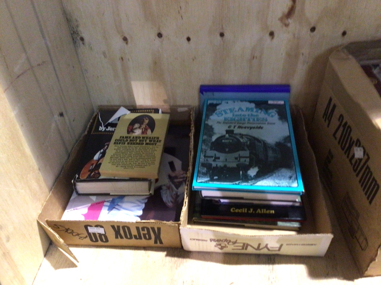 A very large quantity of books in multiple boxes including, wildlife, birds, sporting, trains, - Image 2 of 8