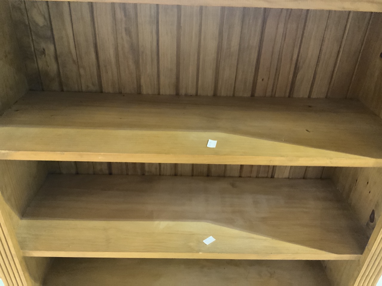 A solid pine set of bookshelves. W:94cm x D:33cm x H:92cm - Image 4 of 5