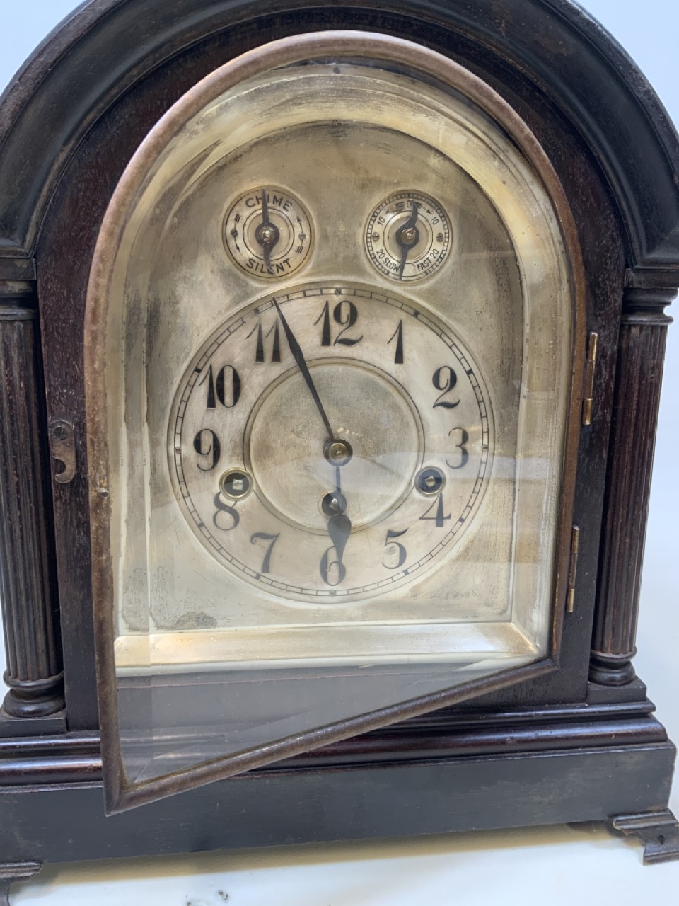 A Large wooden mantle clock marked Junghams Wurttemberg b21 inside. With silvered face. - Image 4 of 6