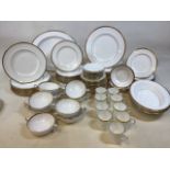 A Royal Worcester Viceroy dinner service comprises nine dinner plates, 8 breakfast plates, 8 side