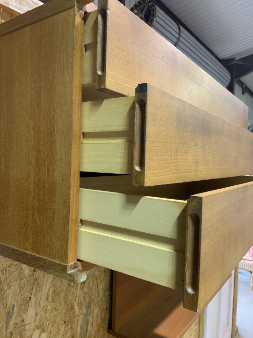 Tapley Beaver Self Leveling mid century Furniture. Bureau, set of three drawers and a bookshelf. - Image 3 of 7