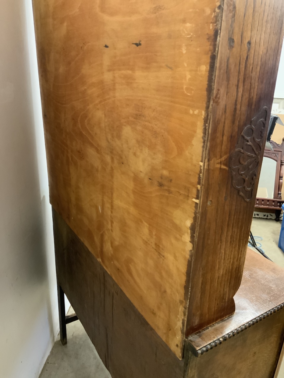 A two piece oak early 20th century dresser, base with central drawer above two cupboard, the top - Image 8 of 8