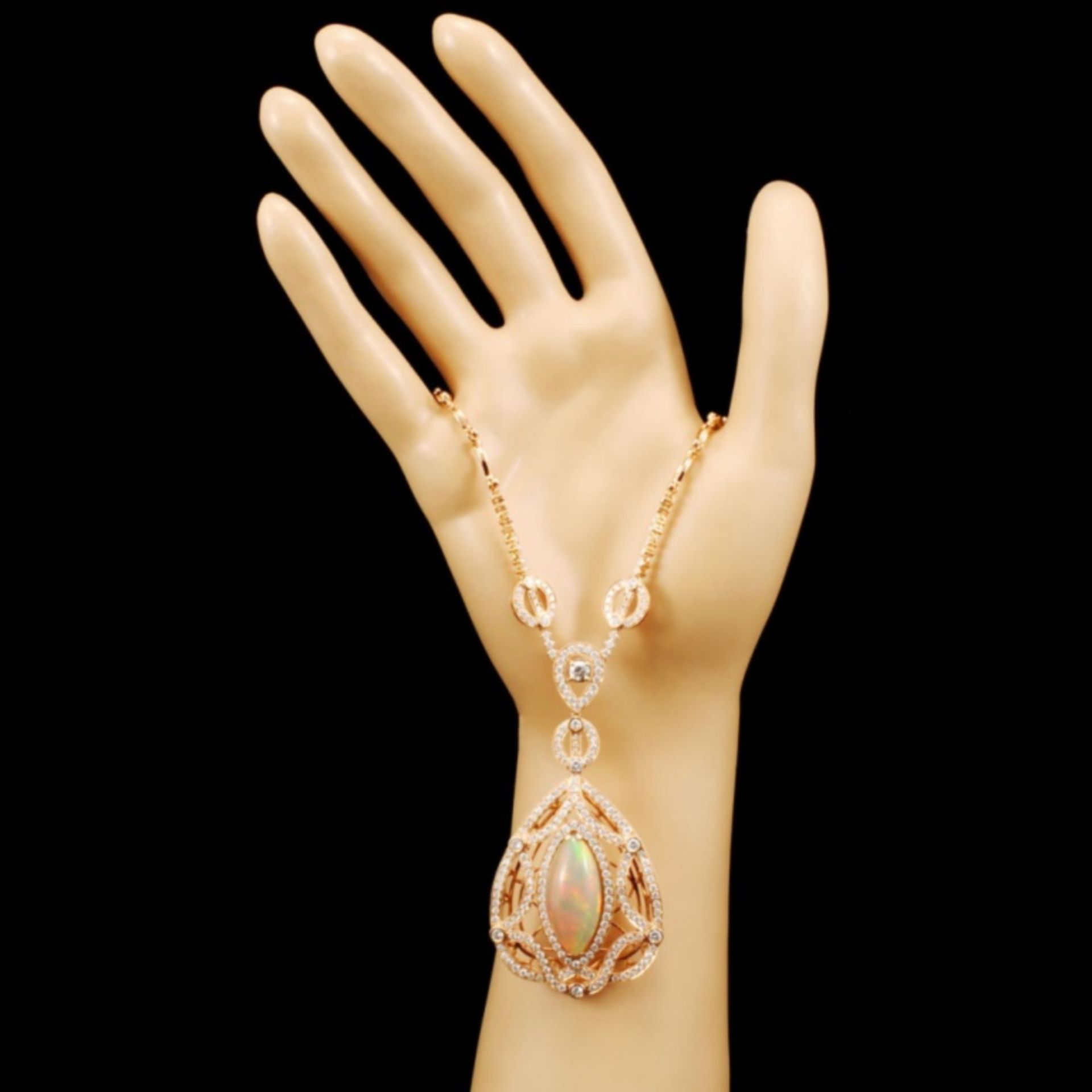 18K Gold 9.43ct Opal & 4.86ctw Diamond Necklace - Image 3 of 4