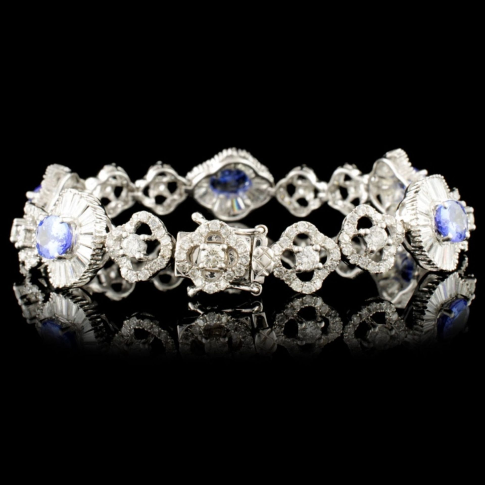 18K Gold 3.55ct Tanzanite & 4.81ctw Diamond Bracel - Image 2 of 4