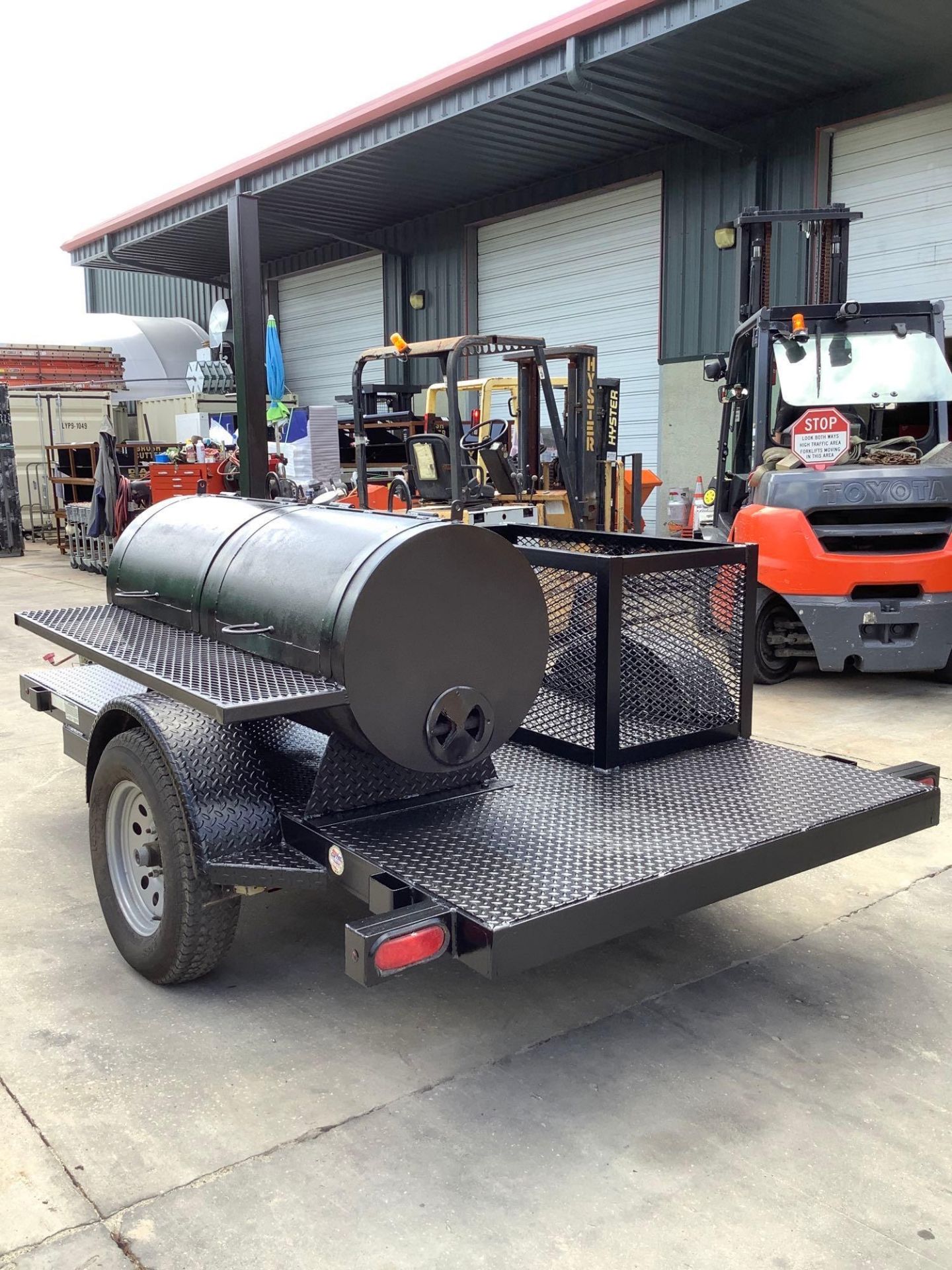 TRAILER MOUNTED INDUSTRIAL GRILL - Image 7 of 15