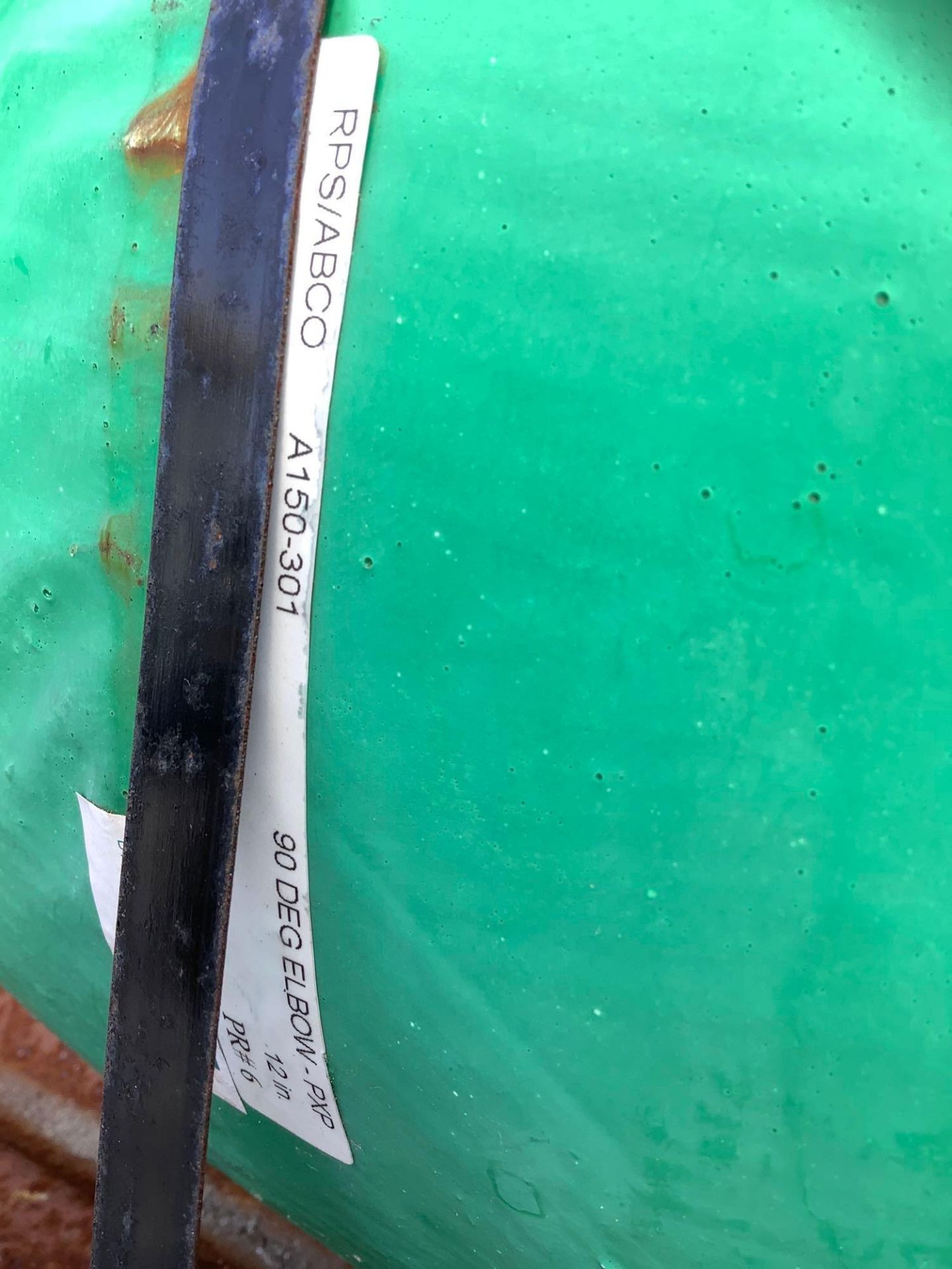 PALLET OF ( 3 ) 90 DEG ELBOW PXP, APPROX 12IN,  ( 3 ) FLANGE STUB FIBERGLASS APPROX 4.0IN  FOR JBR & - Image 4 of 16