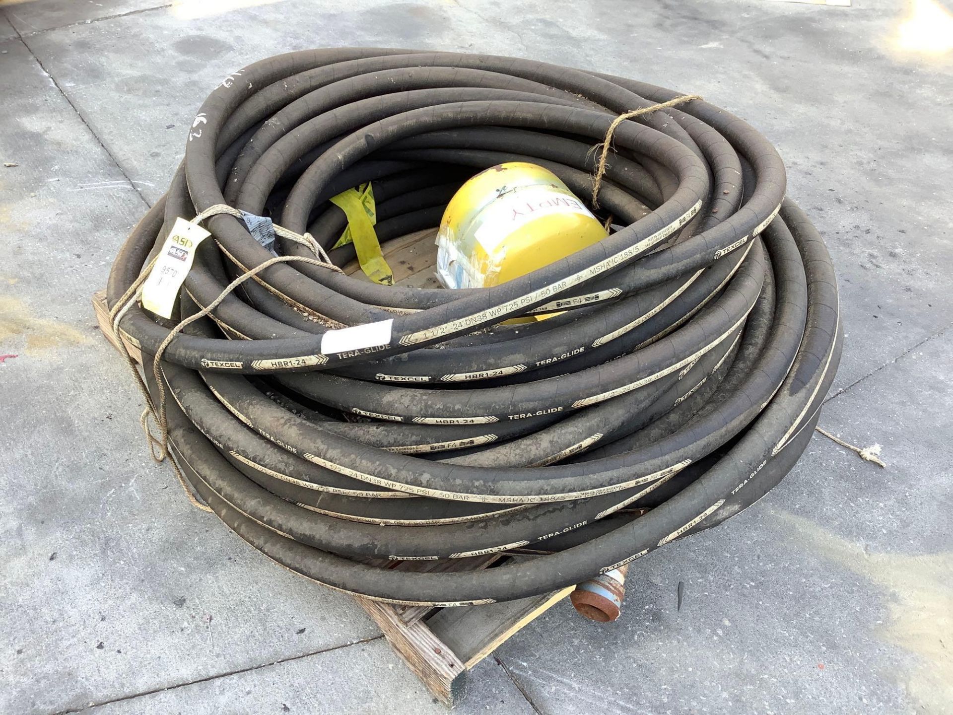 TEXCEL HBR1-24 INDUSTRIAL HOSE, 1 1/2”-24 DN38 WO 725 PSI / 50 BAR - Image 4 of 12