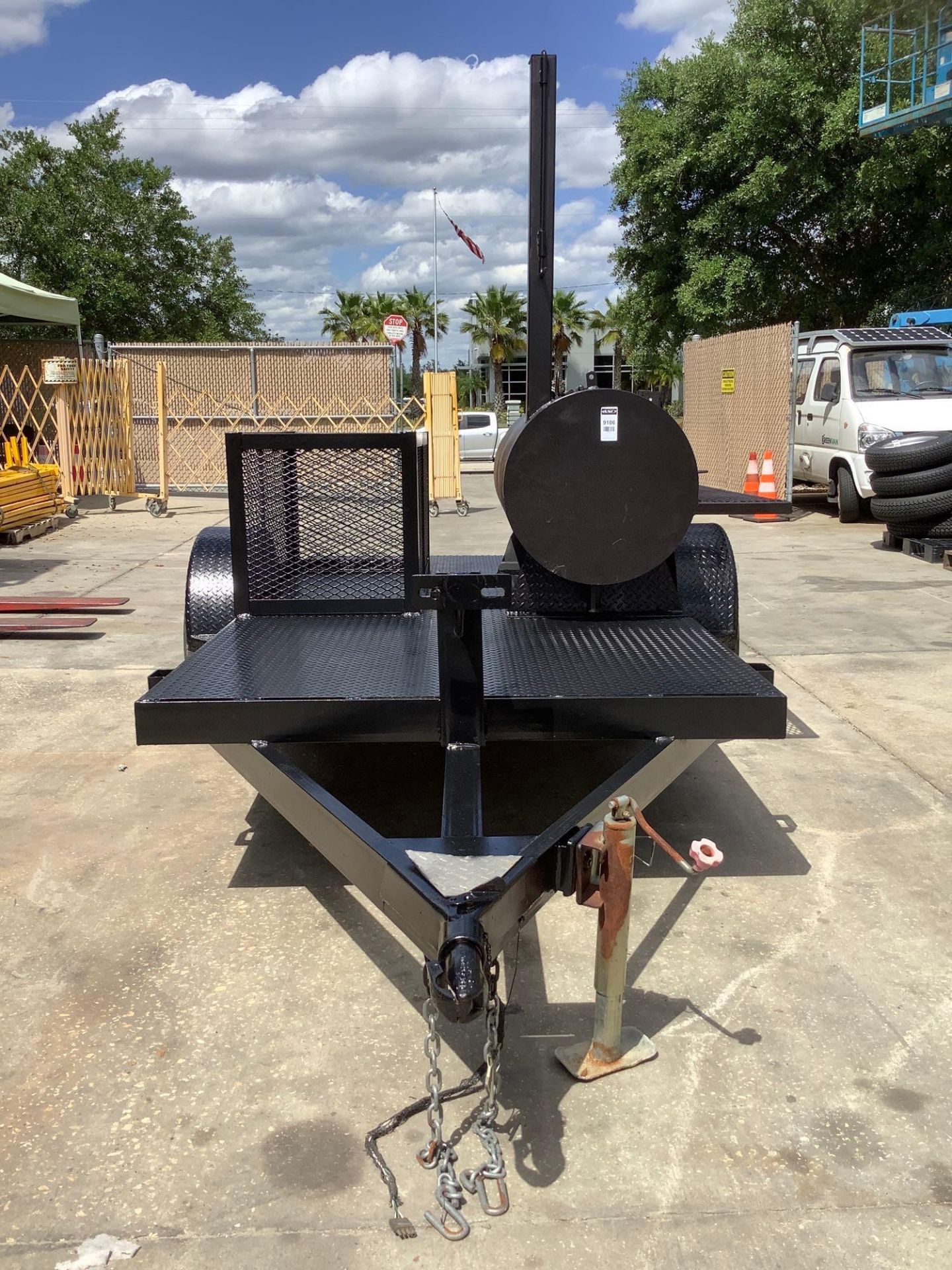 TRAILER MOUNTED INDUSTRIAL GRILL - Image 10 of 15