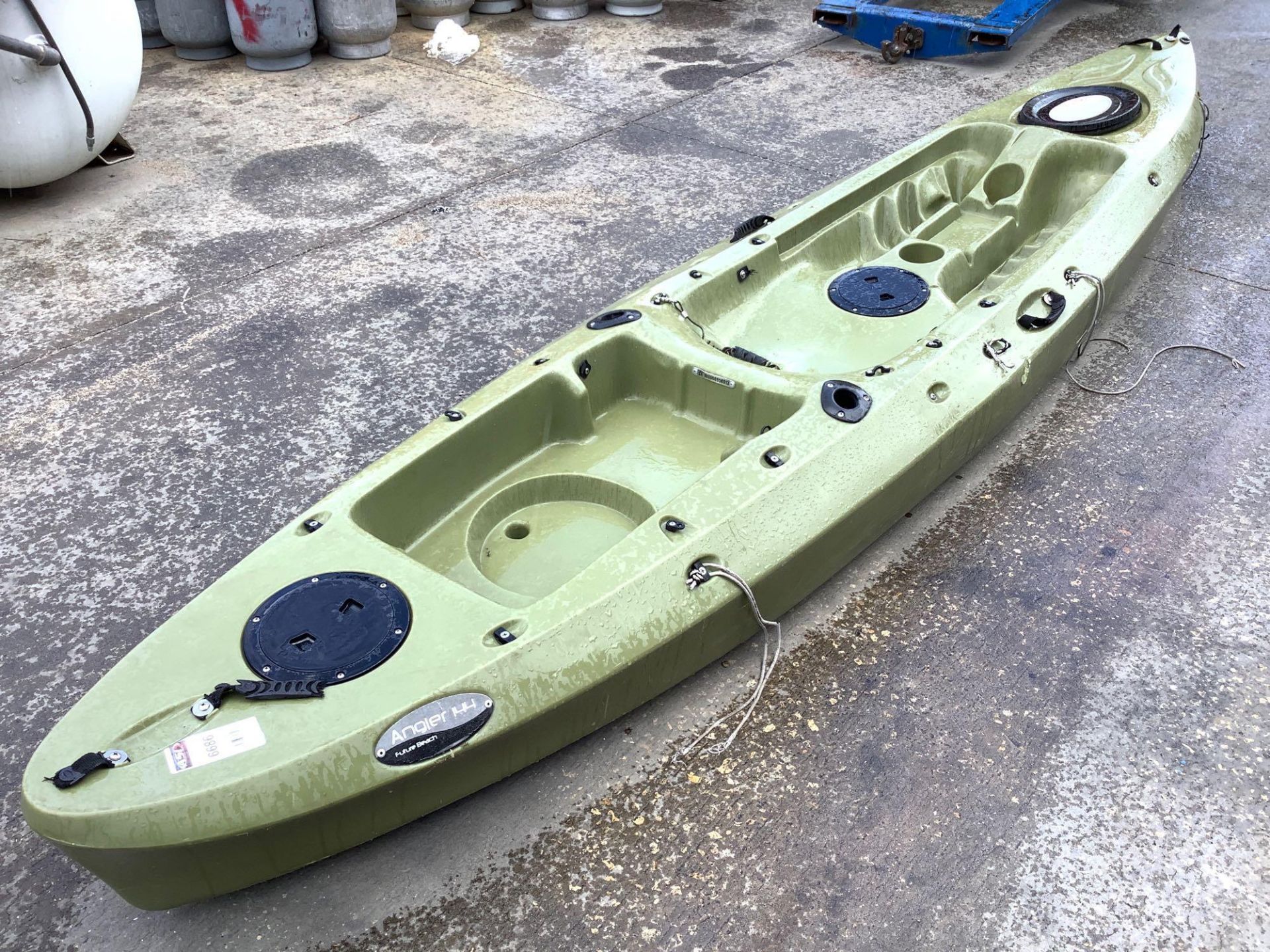 FUTURE BEACH ANGLER 144 KAYAK