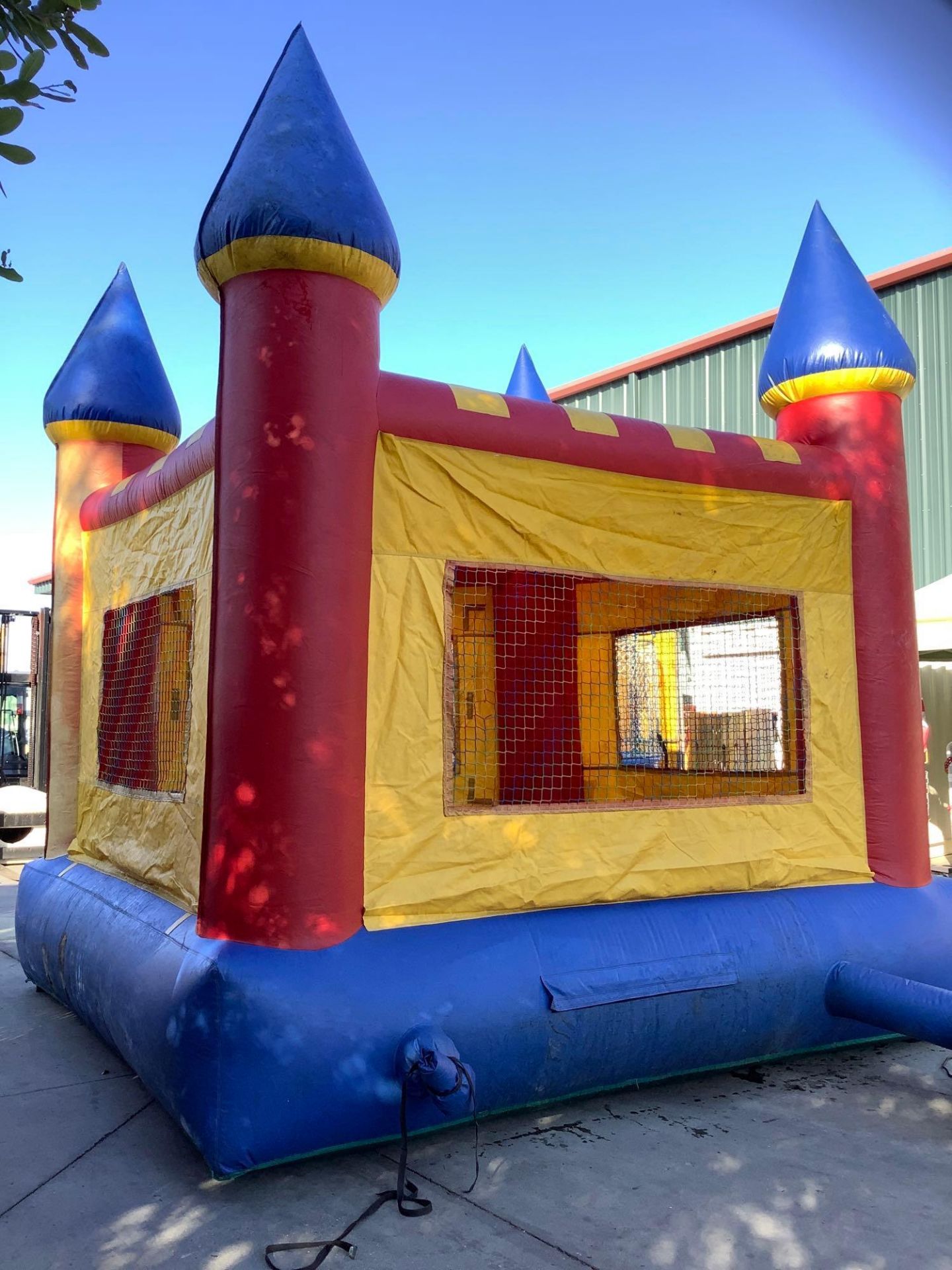 JUMPION CASTLE BOUNCE HOUSE, APPROX 13’ x 13’ - Image 6 of 7
