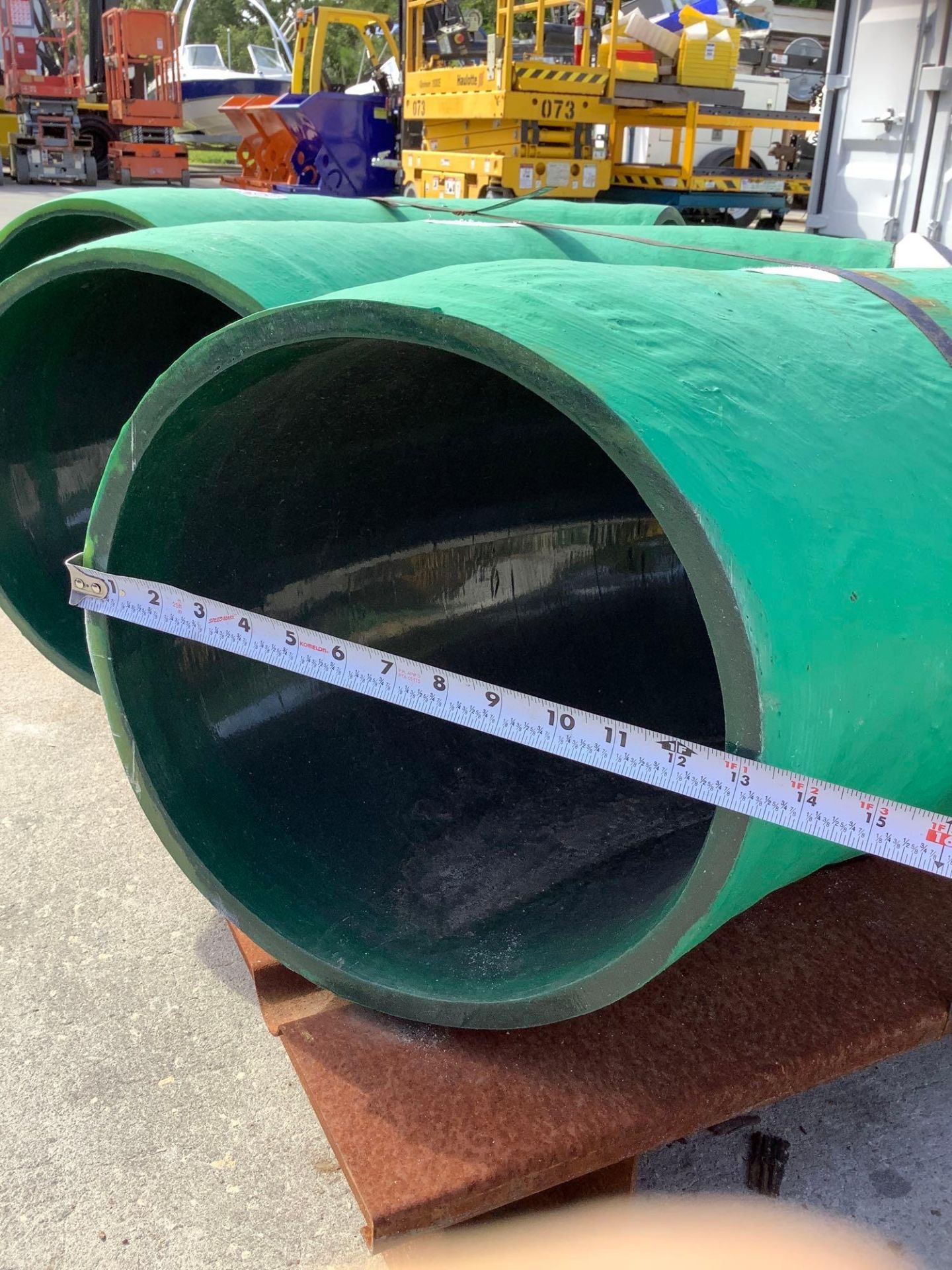 PALLET OF ( 3 ) 90 DEG ELBOW PXP, APPROX 12IN,  ( 3 ) FLANGE STUB FIBERGLASS APPROX 4.0IN  FOR JBR & - Image 15 of 16