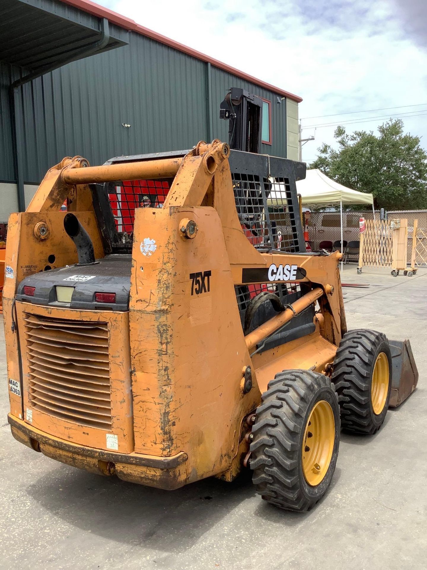 CASE SKID STEER MODEL 75XT, DIESEL, BUCKET APPROX 73” W, RUNS AND OPERATES - Image 7 of 22