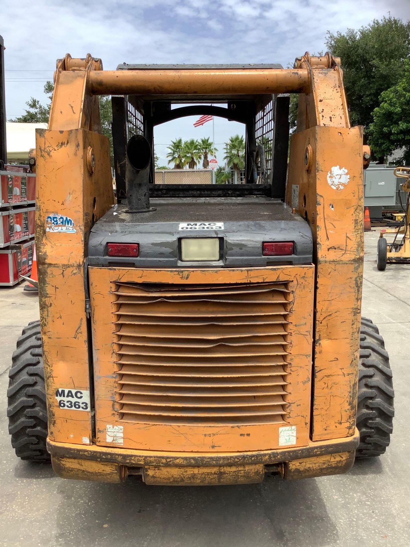 CASE SKID STEER MODEL 75XT, DIESEL, BUCKET APPROX 73” W, RUNS AND OPERATES - Image 6 of 22