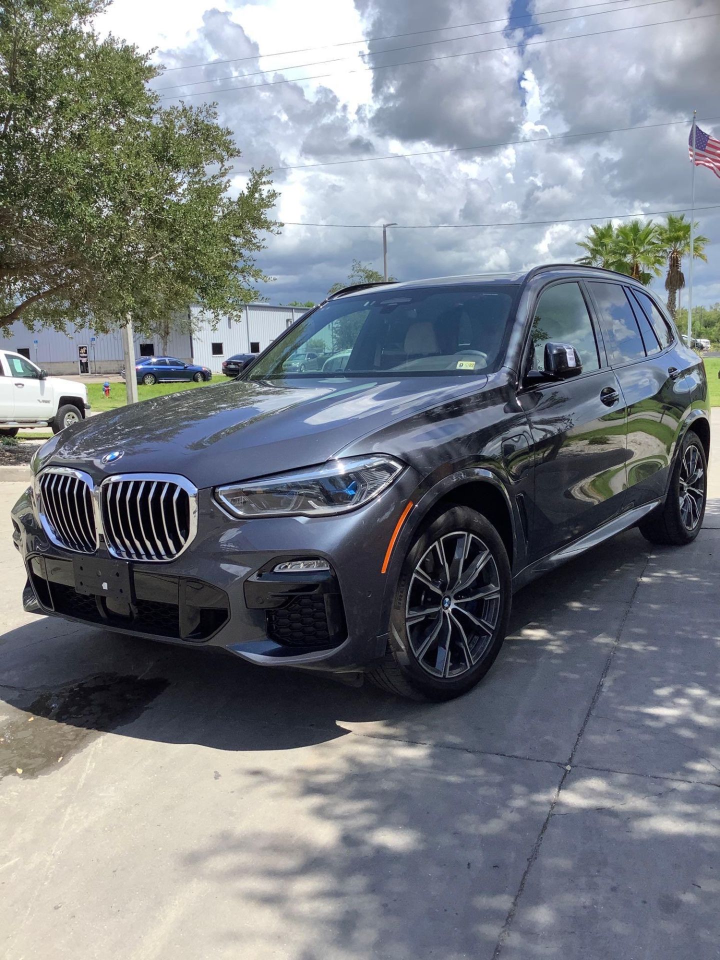 ***2021 BMW X5 XDRIVE45E HYBRID, AUTOMATIC, DRIVERS ASSISTANCE PRO PACKAGE, LUXURY SEATING PACKAGE 2 - Image 3 of 52