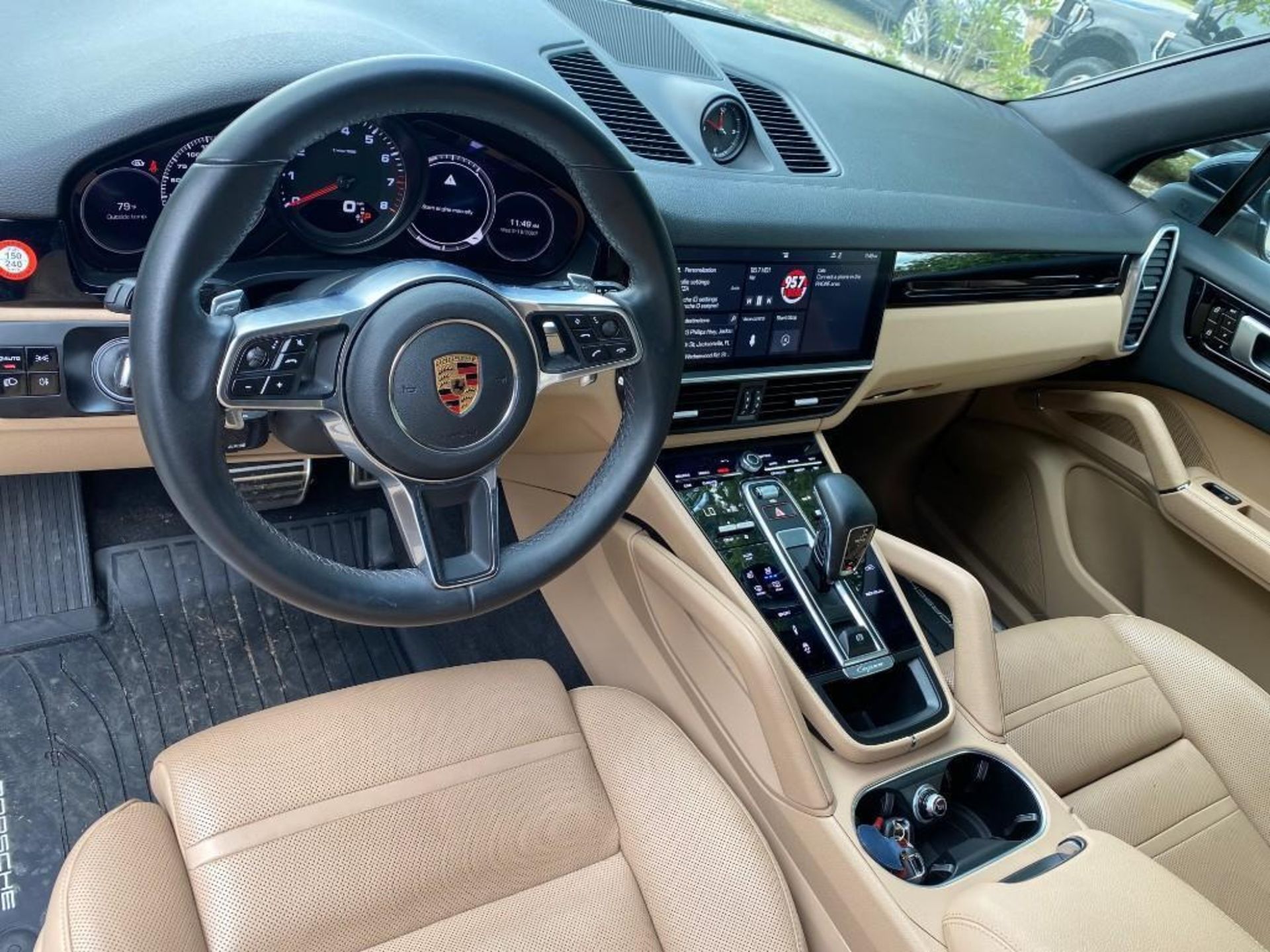 ***2019 PORSCHE CAYENNE S AWD SUV, LEATHER SEATS, MOON ROOF, A/C & HEATED SEATS, 2 KEYS INCLUDED - Image 23 of 47