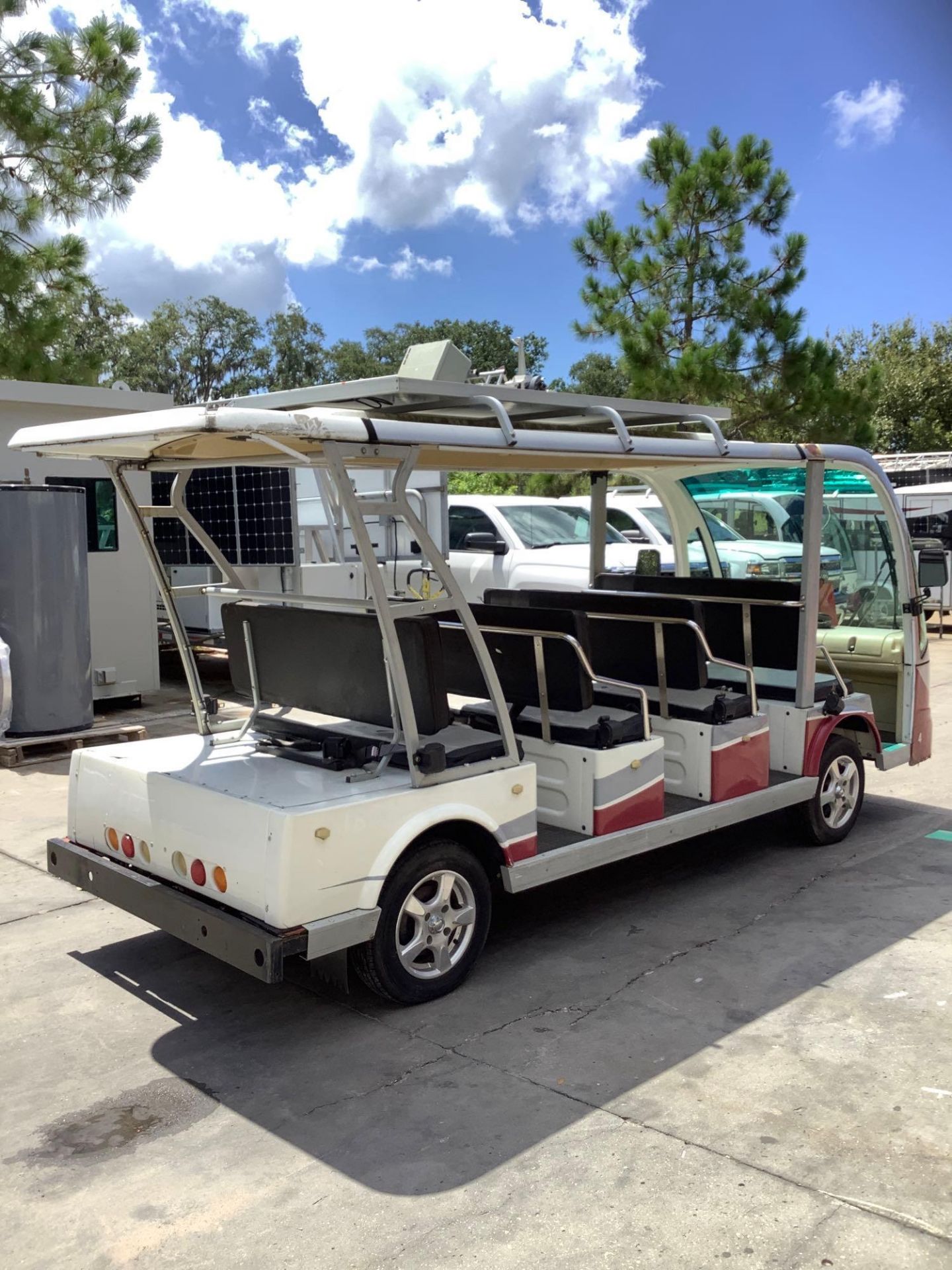 2015 STAR EV SHUTTLE CART MODEL STAR-BN72-11-AC-ADS, ELECTRIC, SOLA PANEL ATTACHED, DOME LIGHTS & SP - Image 7 of 28