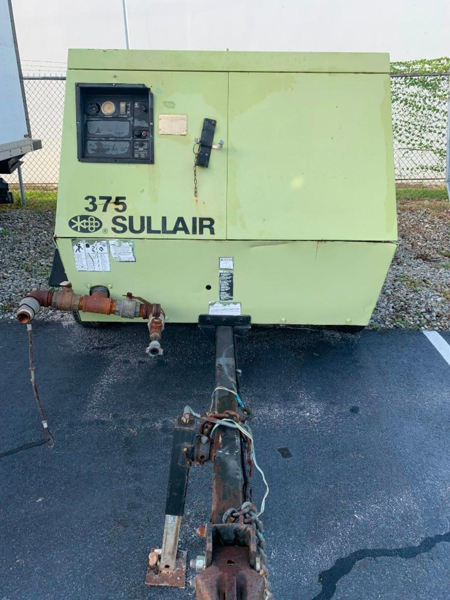 SULLAIR 375 AIR COMPRESSOR, DIESEL, JOHN DEERE ENGINE, TOW BEHIND, BILL OF SALE ONLY , CONDITION UNK