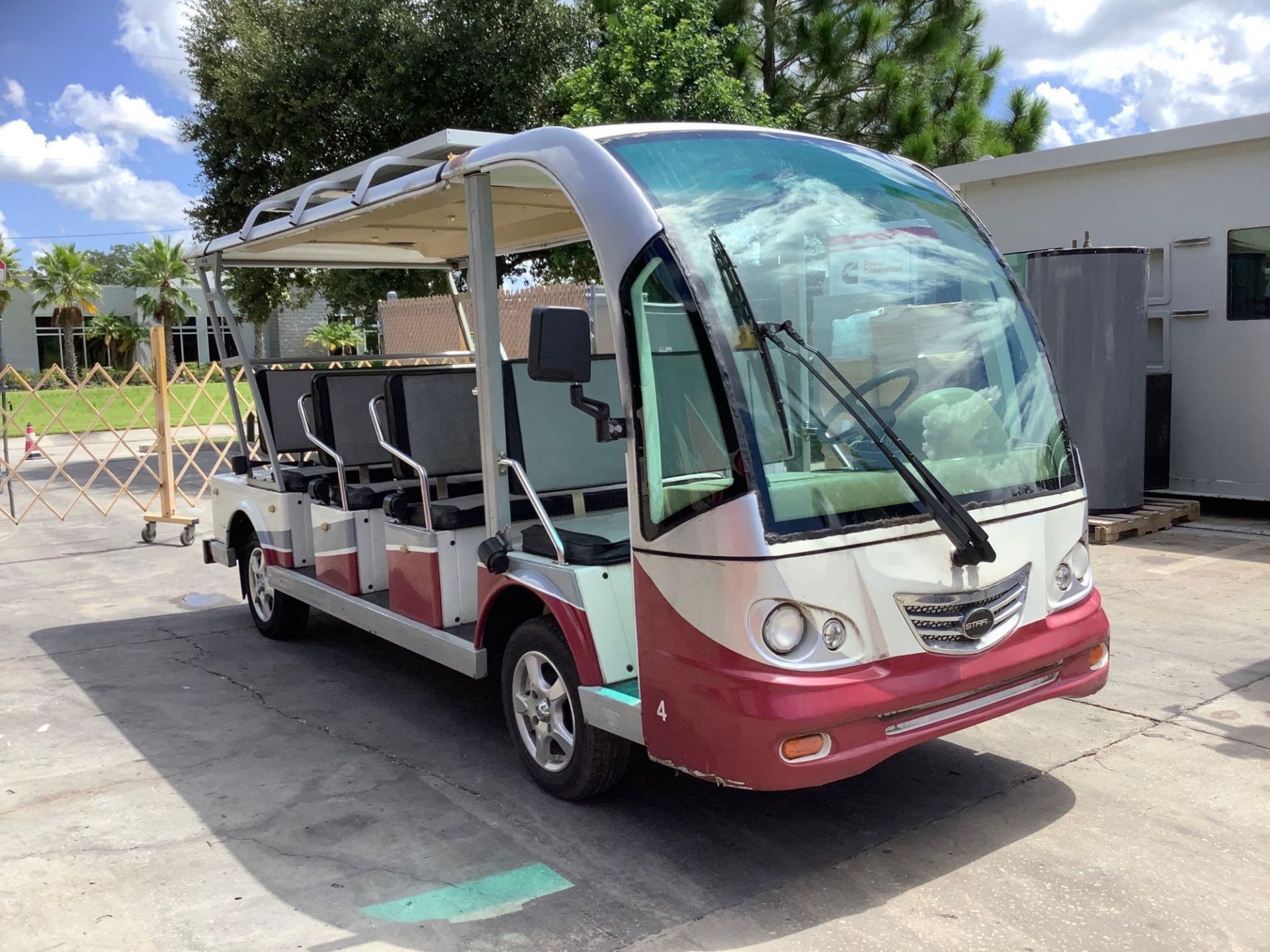 2015 STAR EV SHUTTLE CART MODEL STAR-BN72-11-AC-ADS, ELECTRIC, SOLA PANEL ATTACHED, DOME LIGHTS & SP - Image 3 of 28
