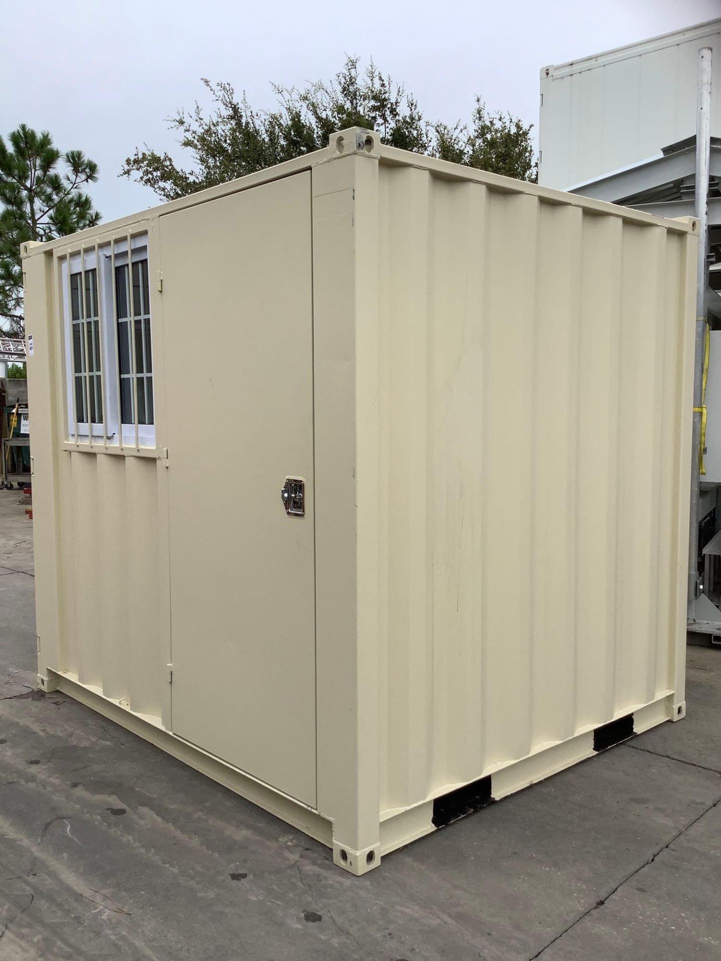 UNUSED 8' OFFICE / STORAGE CONTAINER, FORK PACKETS WITH SIDE DOOR ENTRANCE & SIDE WINDOW, APPROX - Image 4 of 9