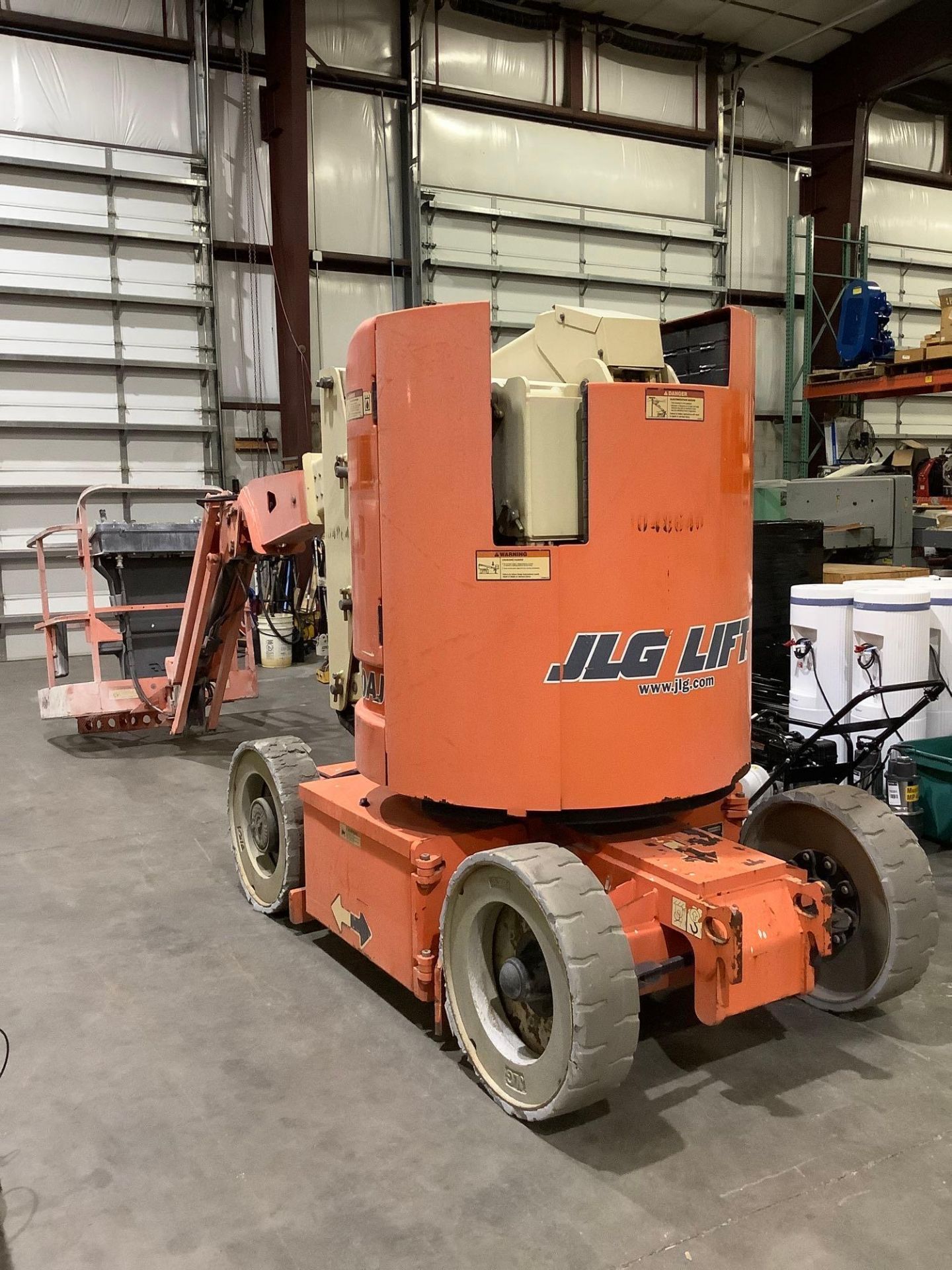 2008 JLG BOOM LIFT MODEL E300AJP, ELECTRIC, APPROX MAX PLATFORM HEIGHT 30FT - Image 6 of 17