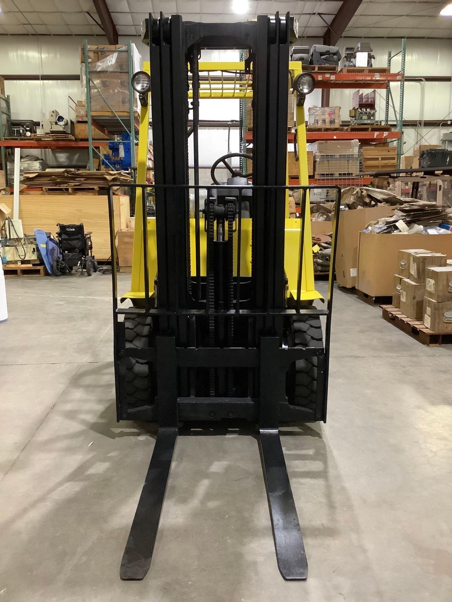 HYSTER FORKLIFT MODEL H50XM, LP POWERED, APPROX MAX CAPACITY 5000LBS, APPROX MAX HEIGHT 181in, TILT, - Image 9 of 14