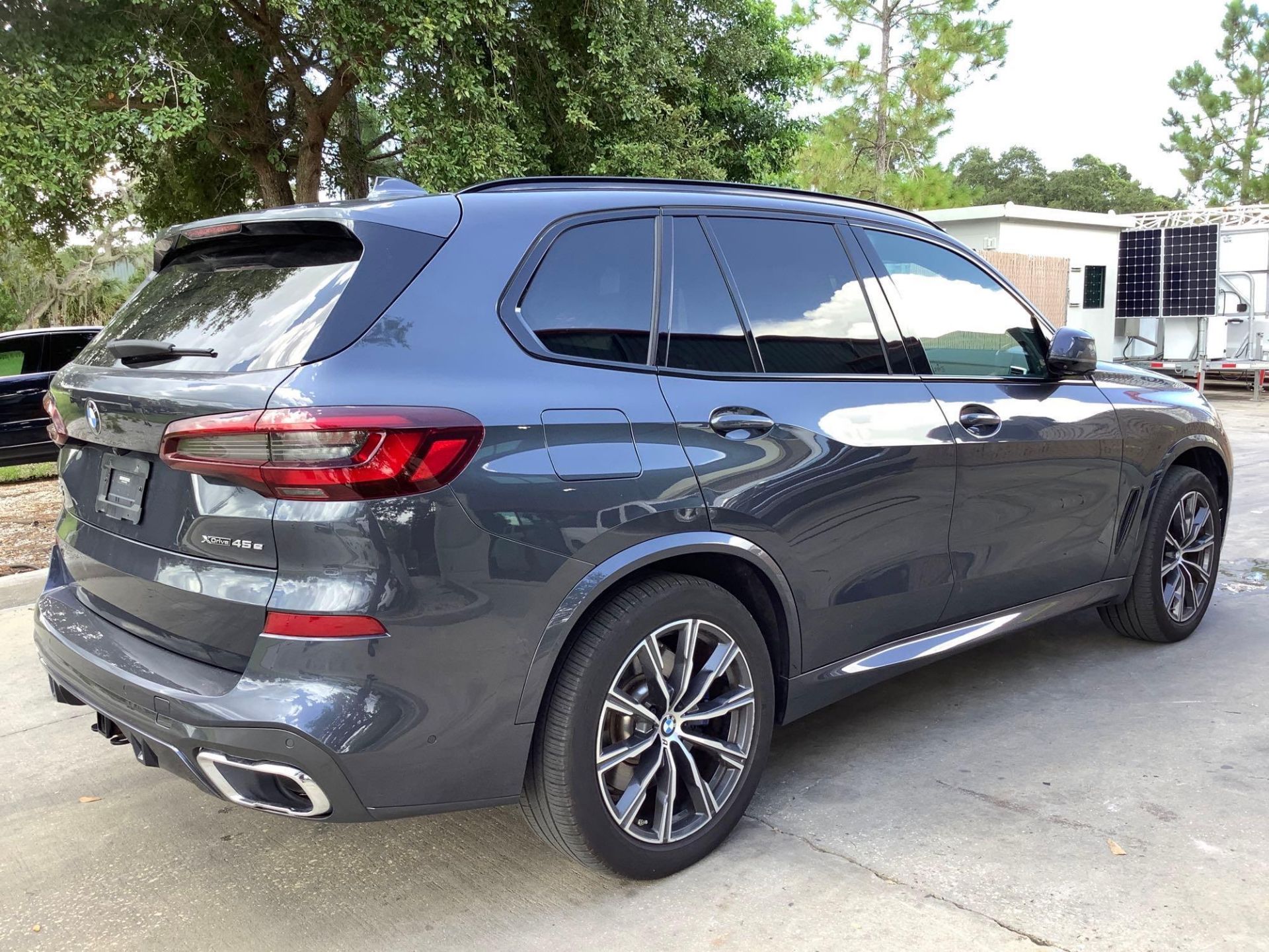 ***2021 BMW X5 XDRIVE45E HYBRID, AUTOMATIC, DRIVERS ASSISTANCE PRO PACKAGE, LUXURY SEATING PACKAGE 2 - Image 15 of 52