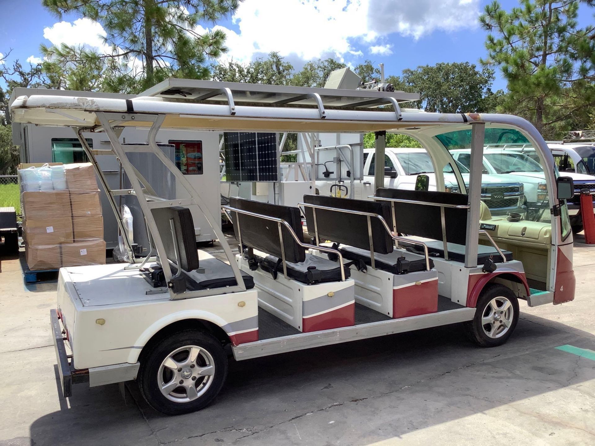 2015 STAR EV SHUTTLE CART MODEL STAR-BN72-11-AC-ADS, ELECTRIC, SOLA PANEL ATTACHED, DOME LIGHTS & SP - Image 6 of 28