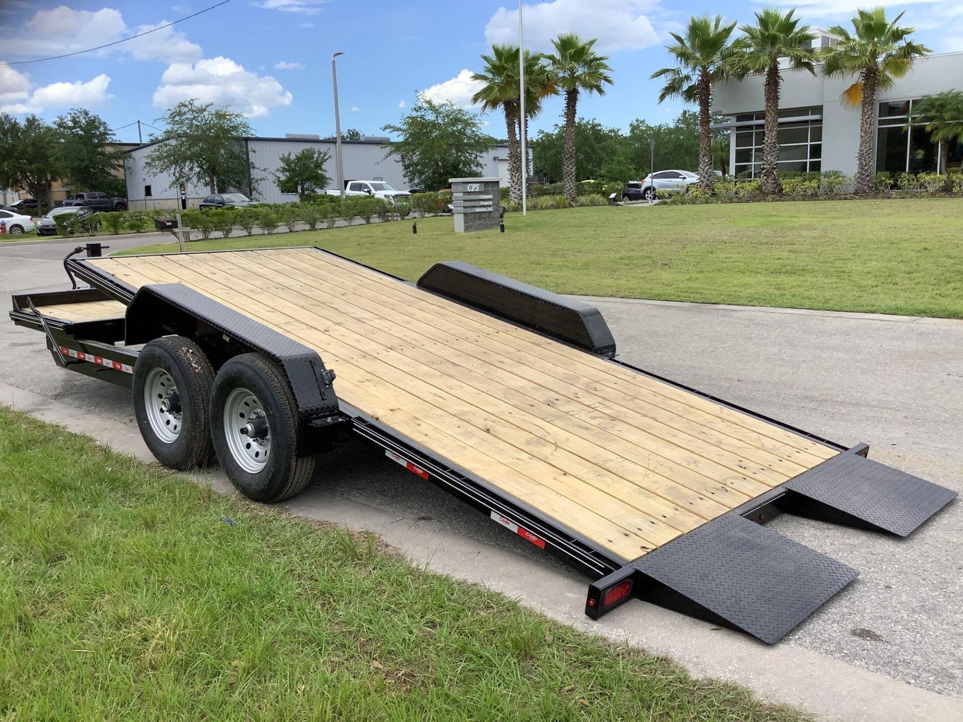 ***UNUSED 2022 DELTA TILT TRAILER, APPROX GVWR 14000LBS, APPROX 22FT LONG x 82” WIDE, ELECTRIC BRAKE - Image 14 of 17