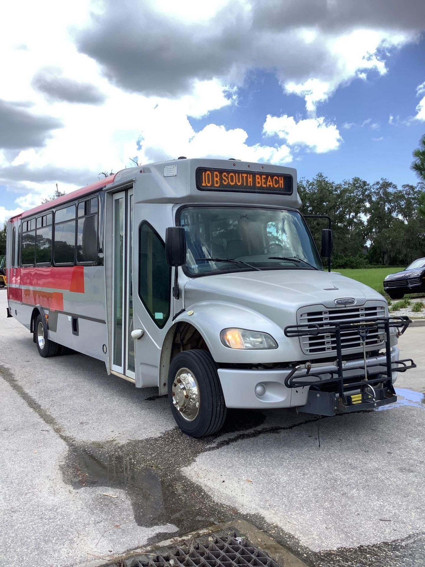 ***2013 FREIGHTLINER M2 106 BUS, DIESEL, AUTOMATIC, APPROX GVWR 26,000 LBS, DUAL REAR AC, RICON POWE - Image 14 of 66