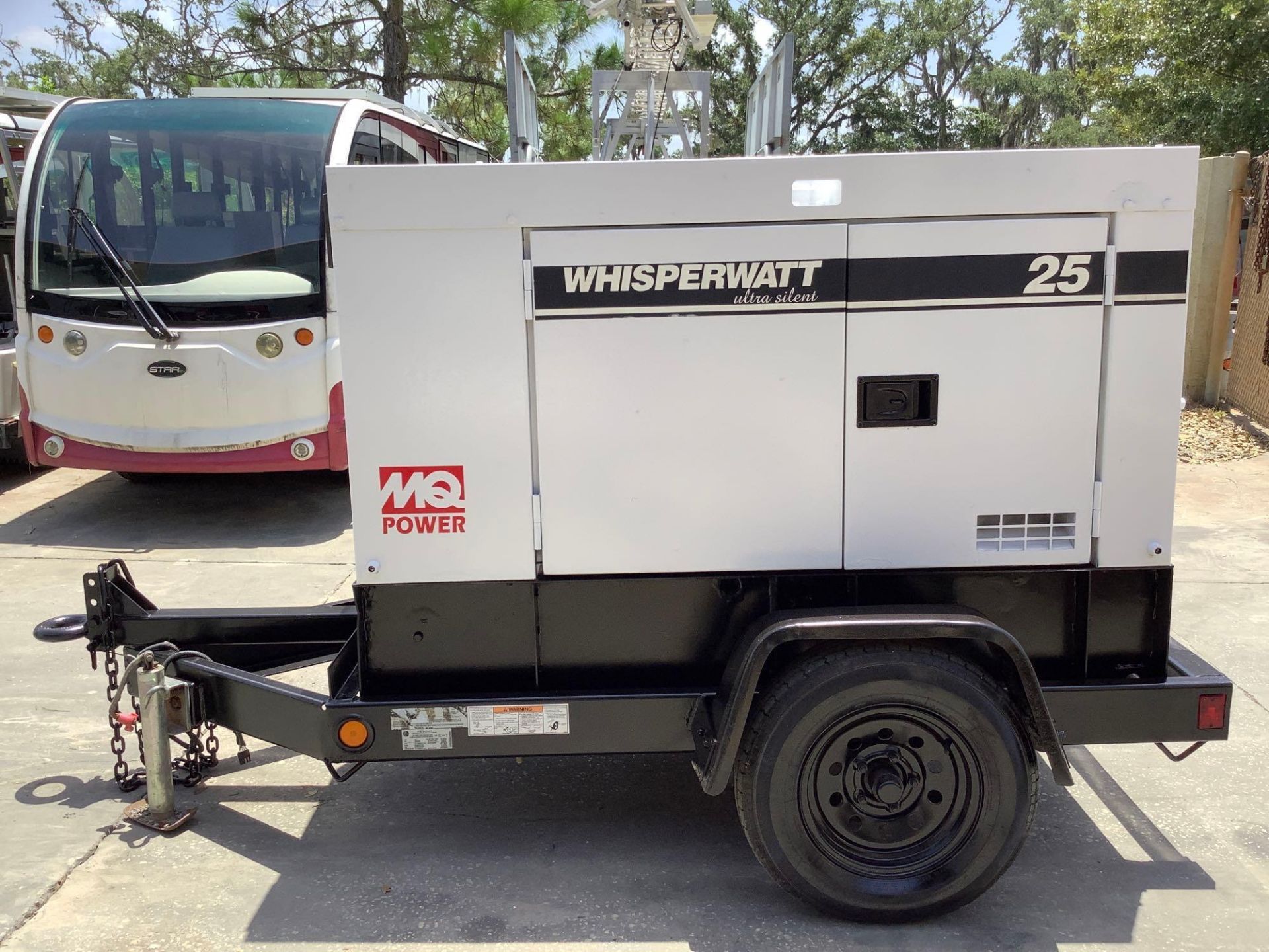 MULTIQUIP 25 WHISPERWATT ULTRA SILENT AC GENERATOR MODEL DCA-25USI2, DIESEL, ISUZU ENGINE - Image 3 of 26