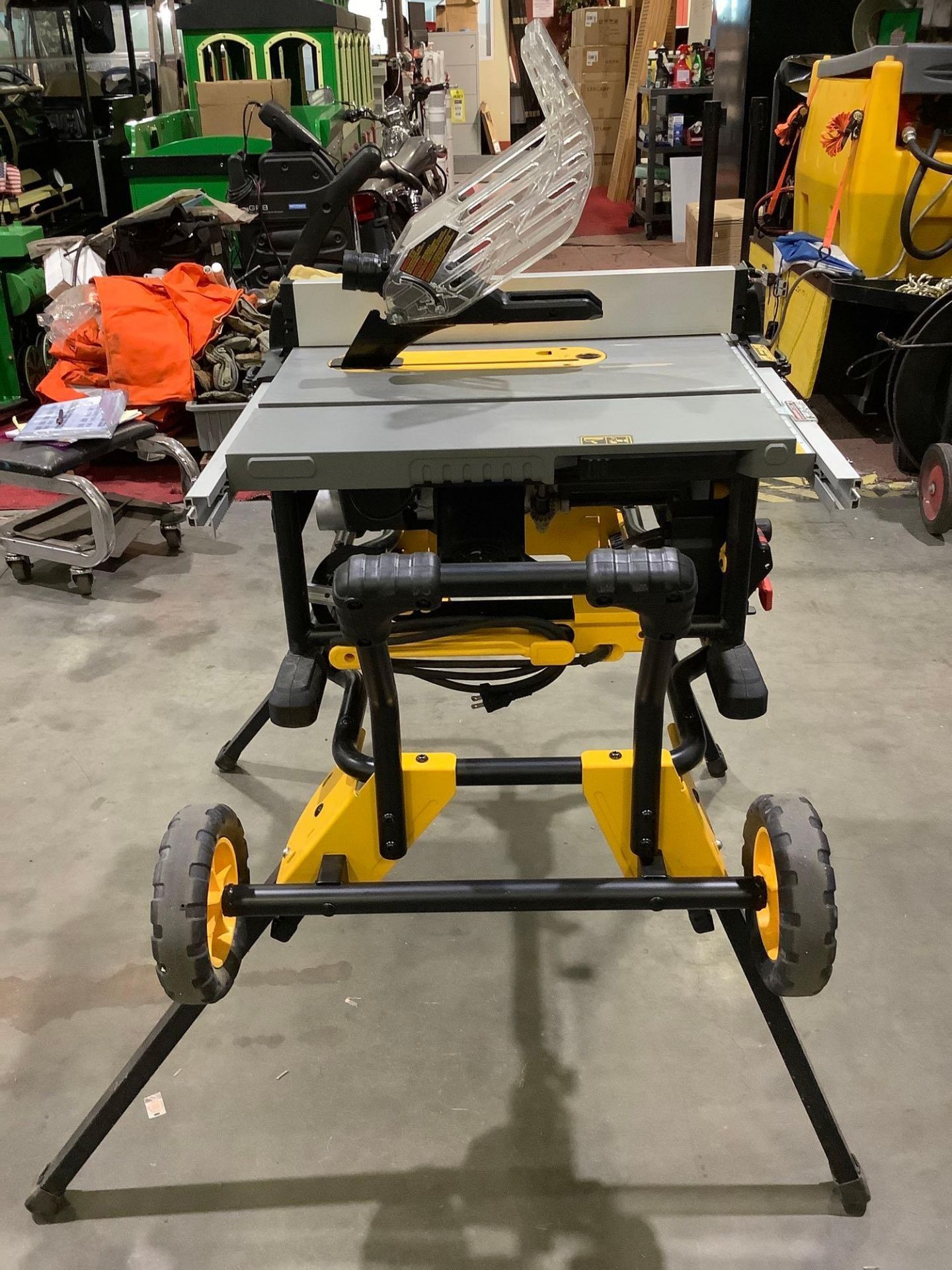 DEWALT PORTABLE TABLE SAW TYPE 3 MODEL DWE7491, ELECTRIC, APPROX BLADE 10”, APPROX 4800 RPM, RUNS AN - Image 4 of 12
