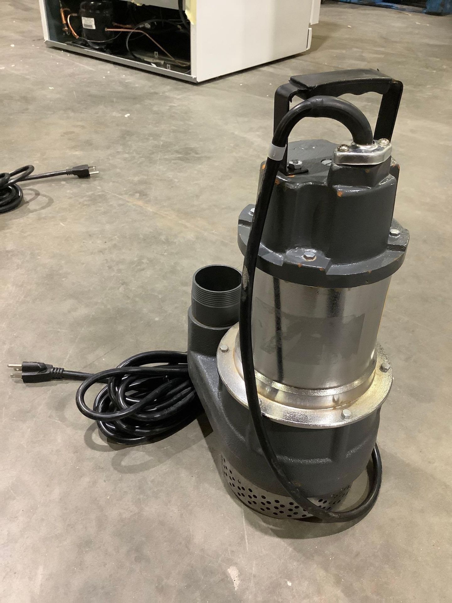 UNUSED SUBMERSIBLE MUSTANG MP4800 PUMP - Image 4 of 6