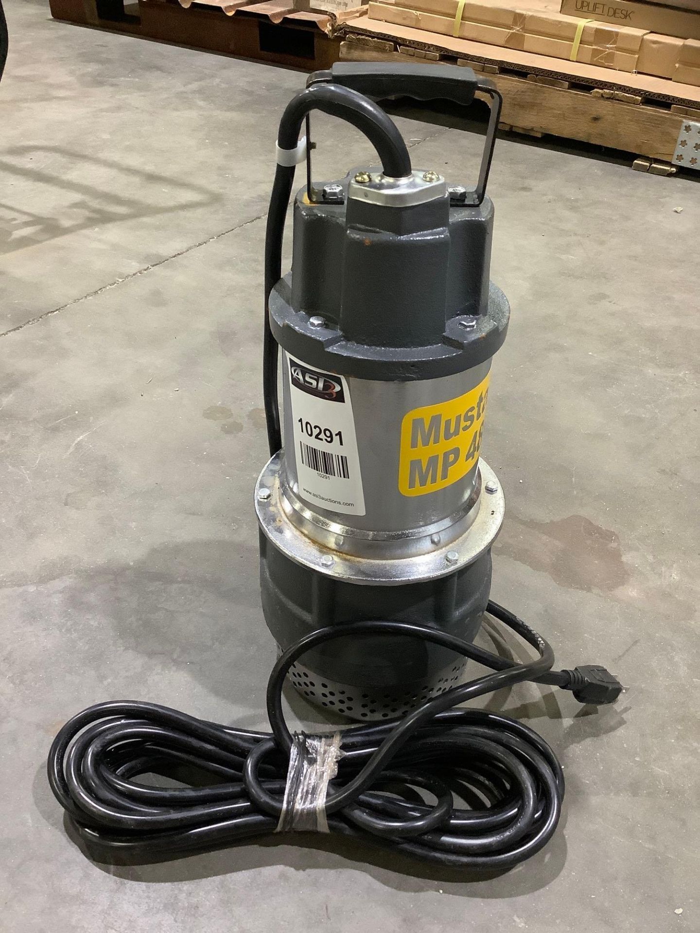 UNUSED SUBMERSIBLE MUSTANG MP4800 PUMP - Image 2 of 7